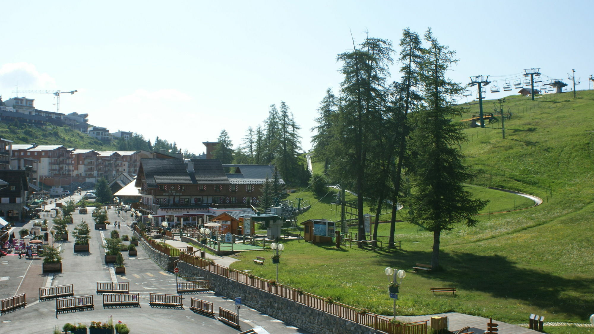 Adonis Valberg Dış mekan fotoğraf